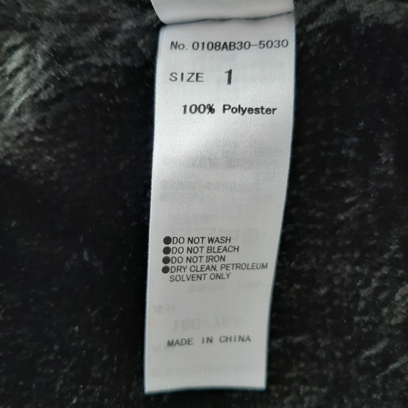 Moussy long parka with fur hood - Picture 13 of 16